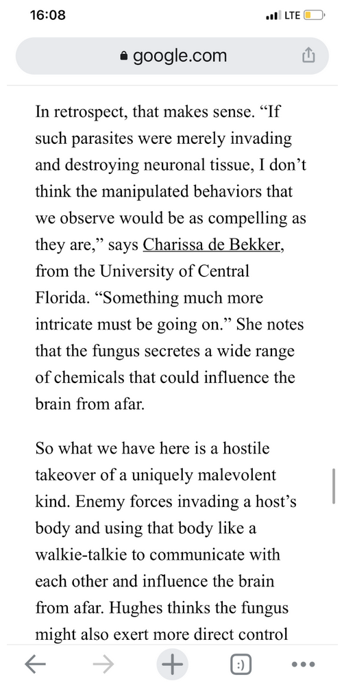 The image shows a screenshot of the article "How the Zombie Fungus Takes Over Ants’ Bodies to Control Their Minds", stating that "the fungus secretes a wide range of chemicals that could influence the brain from afar."
